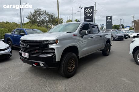 Silver 2022 Chevrolet Silverado Crew Cab Utility 1500 Lt Trail Boss