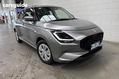 Silver 2025 Suzuki Swift Hatchback Hybrid