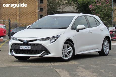 White 2021 Toyota Corolla Hatchback Ascent Sport Hybrid
