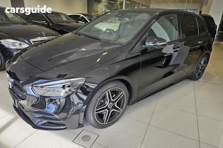 Black 2020 Mercedes-Benz B180 Hatchback