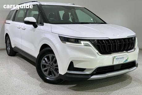 White 2023 Kia Carnival Wagon S