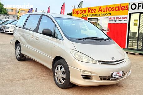 Beige 2005 Toyota Tarago Wagon Gli