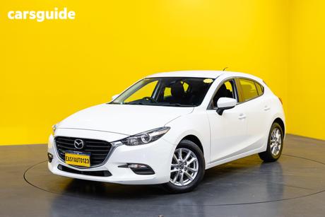 White 2016 Mazda 3 Hatchback Neo