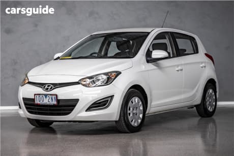 White 2014 Hyundai I20 Hatchback Active