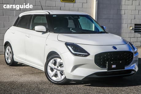 White 2025 Suzuki Swift Hatchback Hybrid Plus
