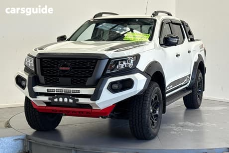 White 2023 Nissan Navara Ute Tray