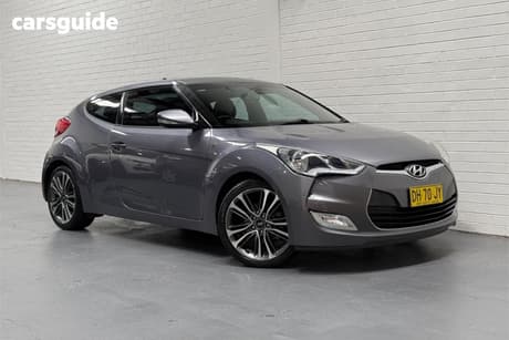 Grey 2016 Hyundai Veloster Coupe +