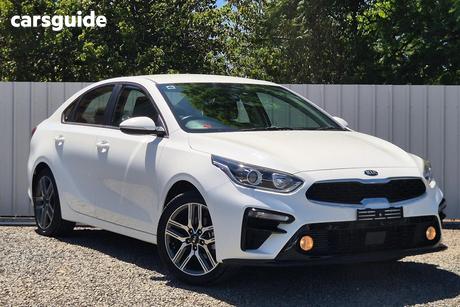 White 2021 Kia Cerato Sedan Sport Nav