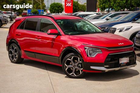 Red 2022 Kia Niro Wagon Hev Gt-Line Blk C Pillar (Hyb)