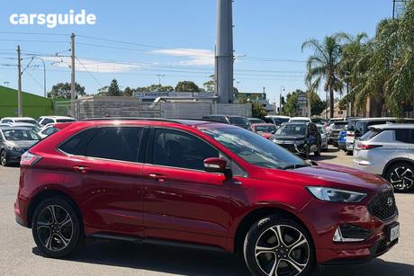 Red 2018 Ford Endura Wagon St-Line (Fwd)