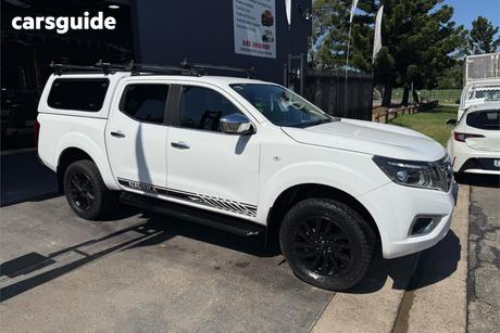 White 2019 Nissan Navara Dual Cab Pick-up St (4X4)