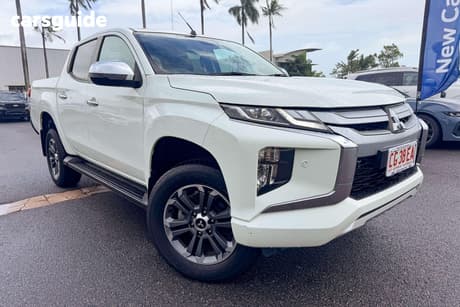 White 2022 Mitsubishi Triton Double Cab Pick Up Gls (4X4)