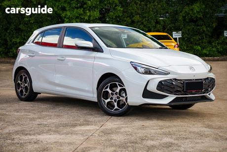 White 2025 MG MG3 Hatchback Essence