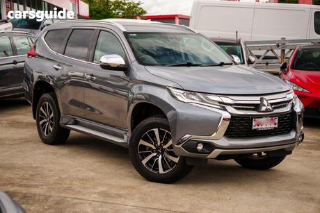 Grey 2017 Mitsubishi Pajero Sport Wagon Gls (4X4) 7 Seat