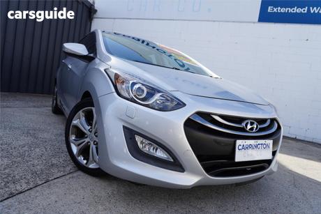 Silver 2012 Hyundai I30 Hatchback Premium 1.6 Crdi