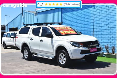 White 2017 Mitsubishi Triton Dual Cab Utility Glx Plus (4X4)