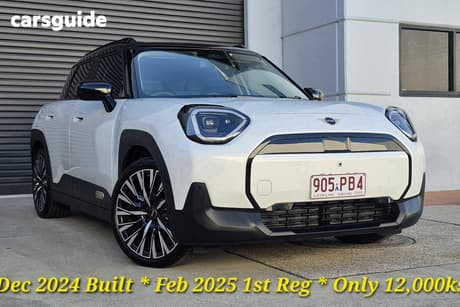 White 2025 Mini Aceman Hatchback E