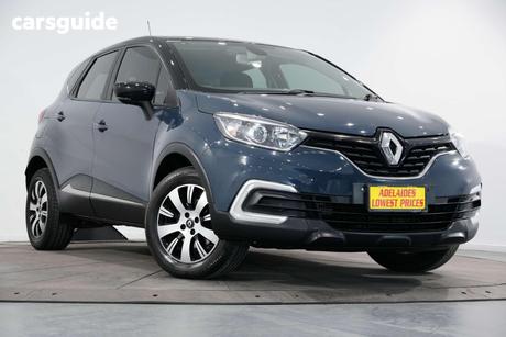 Blue 2017 Renault Captur Wagon Expression