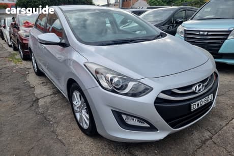 Silver 2015 Hyundai I30 Hatchback Se