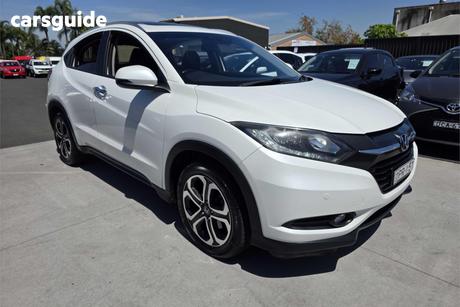 White 2017 Honda HR-V Wagon Vti-L
