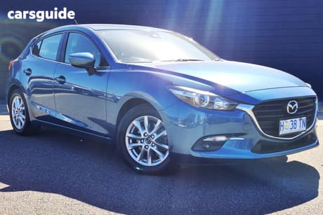 Blue 2018 Mazda 3 Hatchback Maxx Sport
