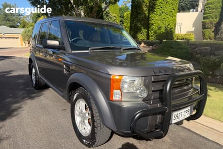 Grey 2006 Land Rover Discovery 3 Wagon S