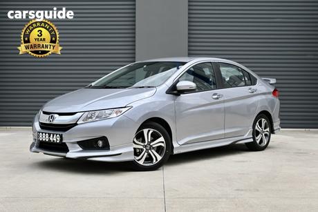 Silver 2016 Honda City Sedan Vti-L