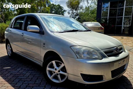 Silver 2005 Toyota Corolla Hatchback Conquest Seca