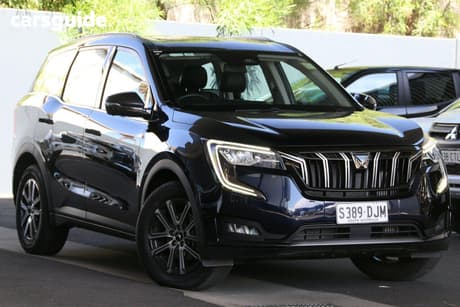 Black 2025 Mahindra XUV700 Wagon Ax7L