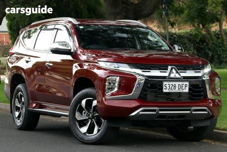 Red 2024 Mitsubishi Pajero Sport Wagon Exceed (4Wd) 7 Seat