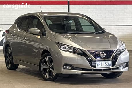 Silver 2019 Nissan Leaf Hatchback