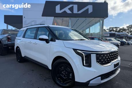 White 2025 Kia Carnival Wagon S