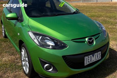 Green 2011 Mazda 2 Hatchback Genki