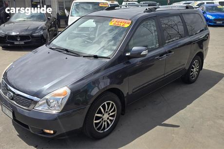Grey 2013 Kia Grand Carnival Wagon Platinum