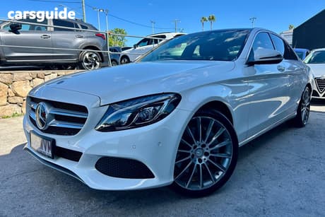 White 2016 Mercedes-Benz C350 Sedan E (Hybrid)