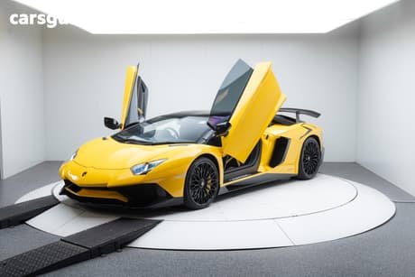Yellow 2016 Lamborghini Aventador Coupe Lp700-4