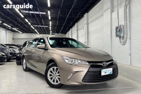 Brown 2017 Toyota Camry Sedan Altise