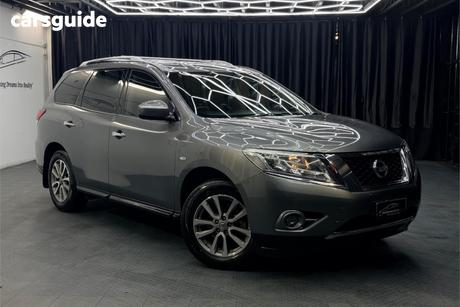 Grey 2015 Nissan Pathfinder Wagon St (4X2)