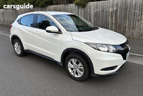 White 2017 Honda HR-V Wagon Le