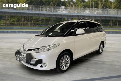 White 2017 Toyota Tarago Wagon Glx