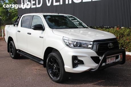 White 2019 Toyota Hilux Double Cab Pick Up Rogue (4X4)