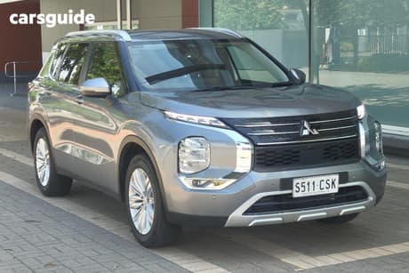 Silver 2022 Mitsubishi Outlander Wagon Ls 7 Seat (2Wd)