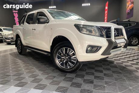 White 2021 Nissan Navara Dual Cab Pick-up St (4X4)