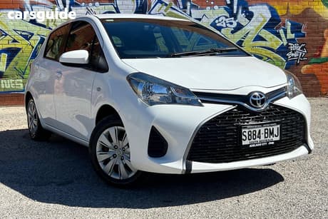 White 2016 Toyota Yaris Hatchback Ascent