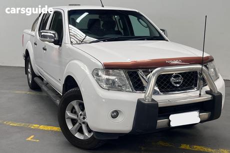 White 2014 Nissan Navara Dual Cab Pick-up St-X (4X4)