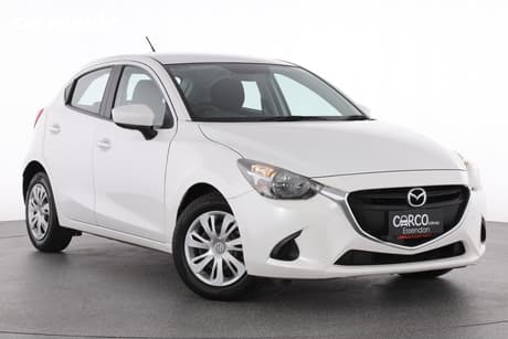 White 2016 Mazda 2 Hatchback Neo