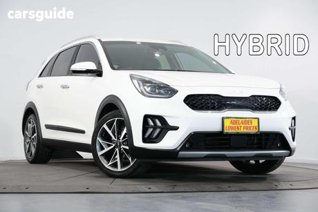 White 2021 Kia Niro Wagon Hev Sport (Hybrid)