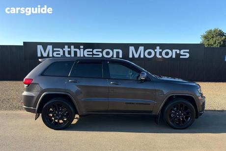 Grey 2020 Jeep Grand Cherokee Wagon Night Eagle (4X4)