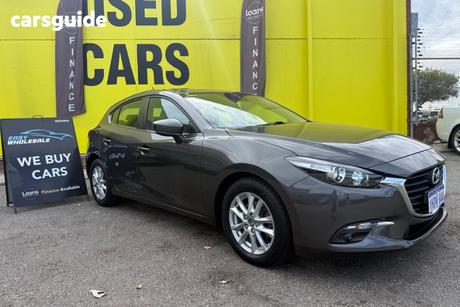 Grey 2016 Mazda 3 Hatchback Maxx