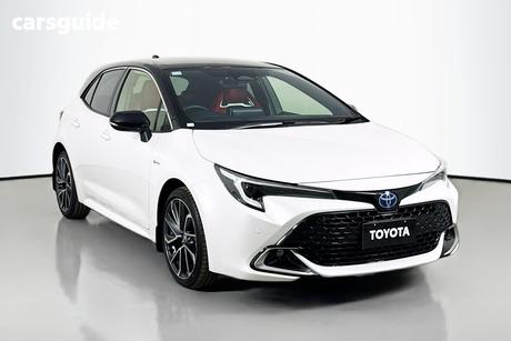 White 2024 Toyota Corolla Hatchback Zr Hybrid